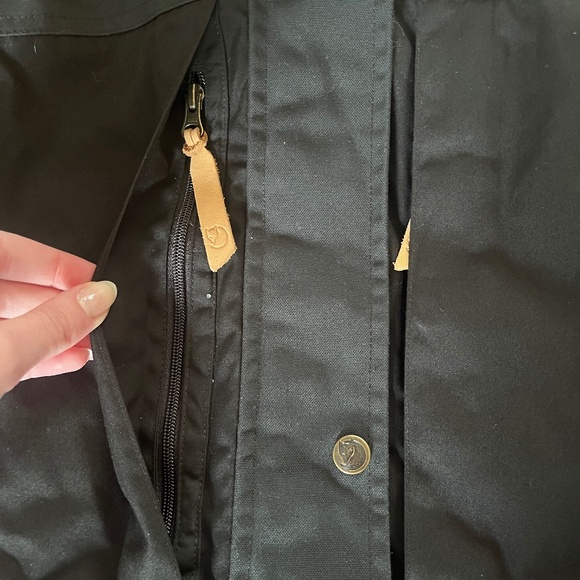 Fjallraven Women's Singi Down Jacket - Picture 3 of 9